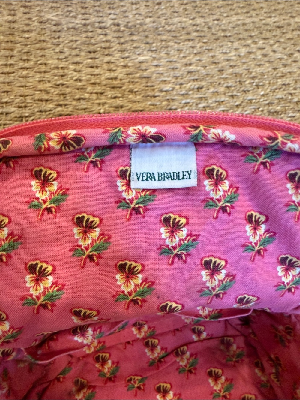 Vera Bradley Quilted Jewelry Organization Travel Case - Picture 4 of 5
